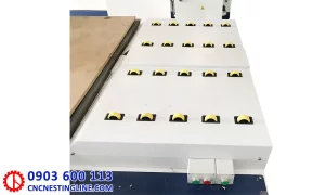 Bàn rulo hỗ trợ đưa phôi máy cnc router có rulo đè phôi | cncnestingline