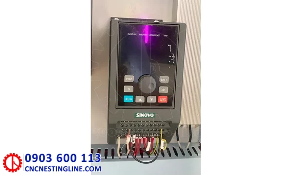 Biến tần máy tiện cnc phay rãnh xoắn đưa phôi tự động | cncnestingline