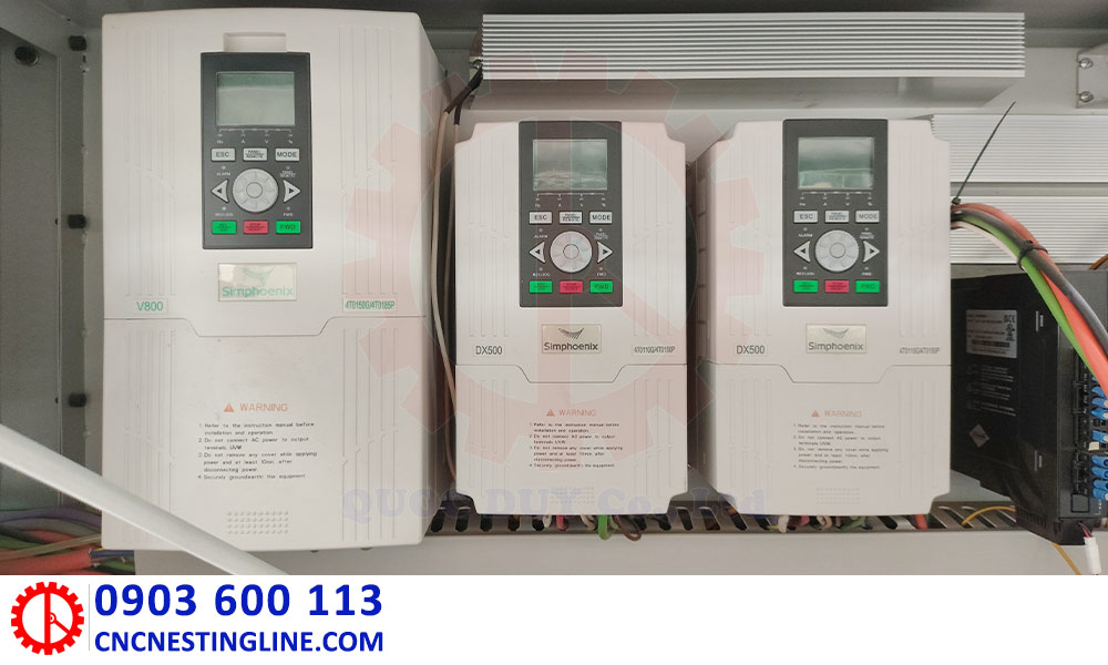 bien-tan-may-cnc-5-truc-thay-dao-tu-dong Biến tần máy CNC 5 trục thay dao tự động