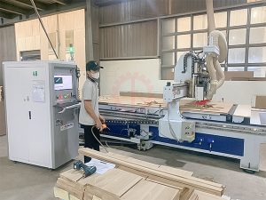 Máy gia công CNC router 4 trục - Bình Phước