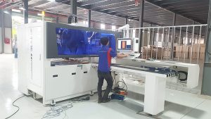 Máy khoan CNC gia công 6 mặt ván - Bình Dương