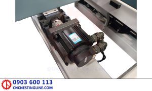 Động cơ servo trục Y cưa lọng CNC