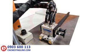 Nút nhấn kẹp hơi máy đánh mộng mang cá CNC | Quốc Duy