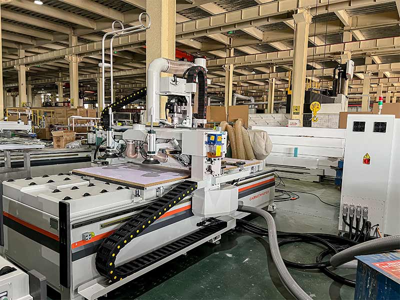 Máy CNC thay dao tự động tại Đồng Nai