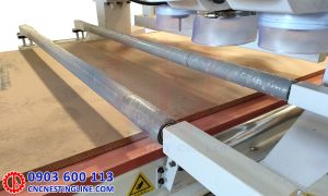 Rulo tì phôi máy CNC gỗ 4 đầu
