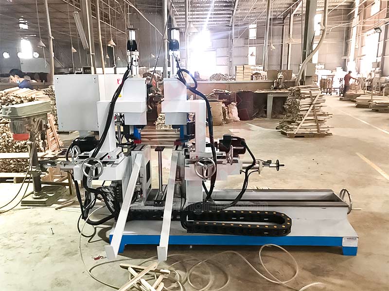 Máy khoan 2 đầu 4 cụm đa năng tại Bình Định