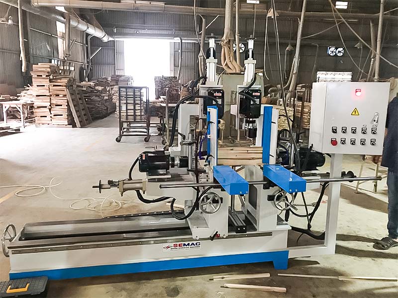 Máy khoan 2 đầu tự động 4 trục tại Phúc Thọ