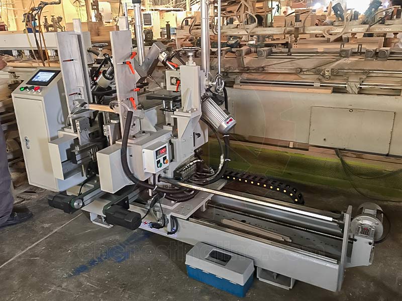 MÁY KHOAN XÉO 2 ĐẦU TỰ ĐỘNG - SM 1600DI2 1 Máy khoan góc nghiêng 2 đầu | CNC Nesting Line