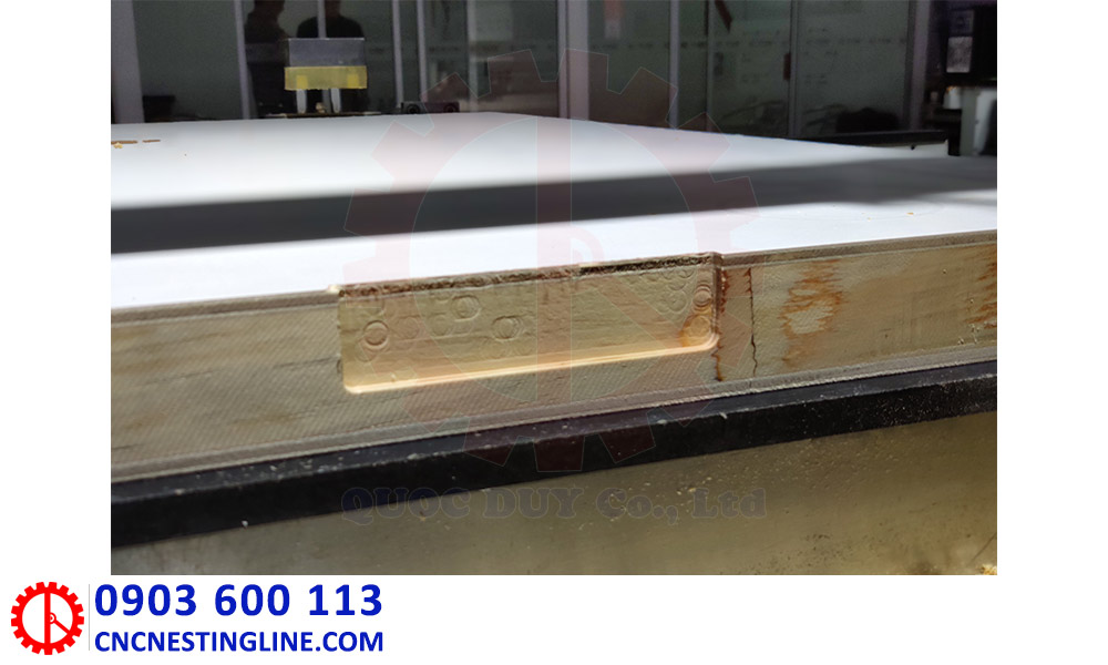 MÁY CNC LÀM Ổ KHÓA BẢN LỀ CỬA GỖ FULL AUTO - SM 60MS CNC A 2 Máy khoan ổ khóa 2 chiều | CNC Nesting Line