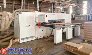 Máy cưa panel saw CNC cắt ván tại Bình Dương