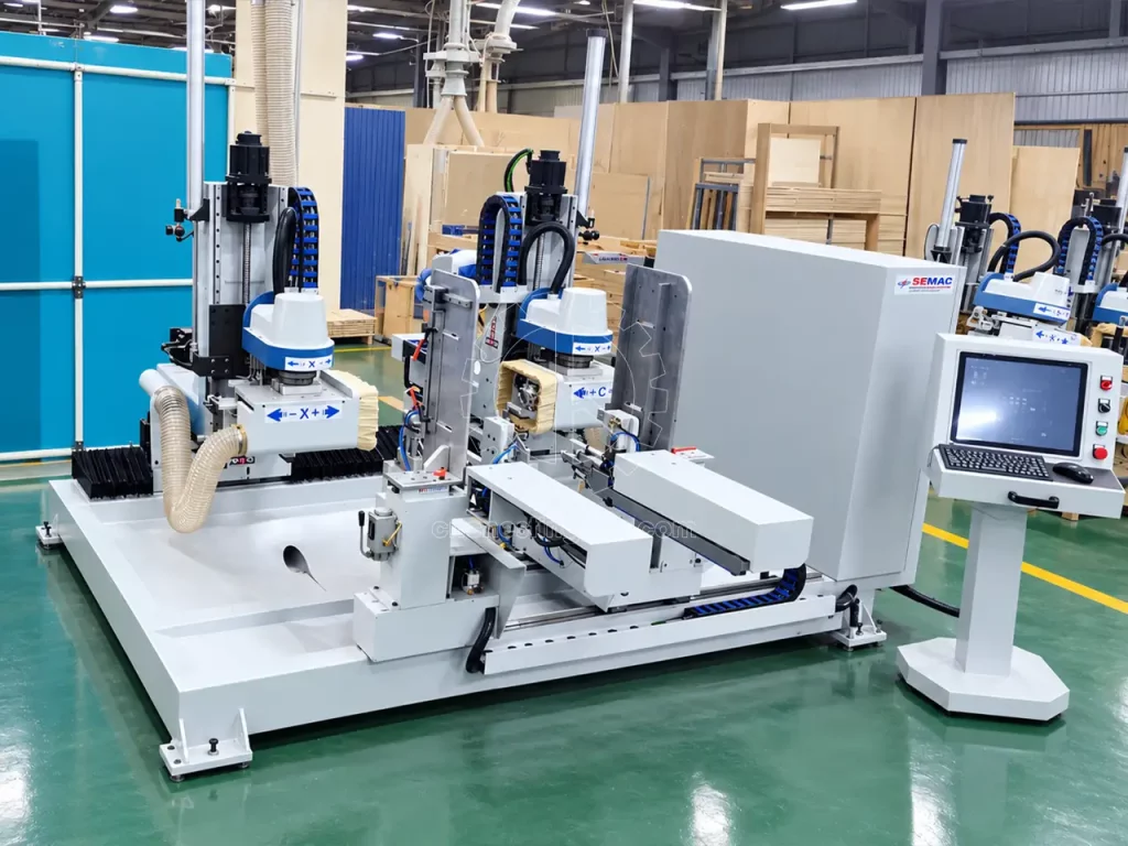 ROBOT ĐÁNH MỘNG KÉP 2 ĐẦU CNC - SM 200/4 CNC 4 Bàn giao máy đánh mộng CNC 2 Đầu | Quốc Duy