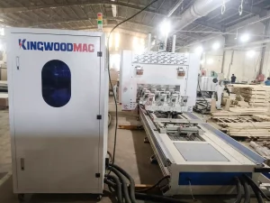 MÁY CNC 4 TRỤC 16 DAO KẸP XOAY 180 ĐỘ (6 BÀN LẬT) – KW T4X4 24S 3 Máy CNC 4 trục 16 dao kẹp lật gia công chi tiết 3D 4D